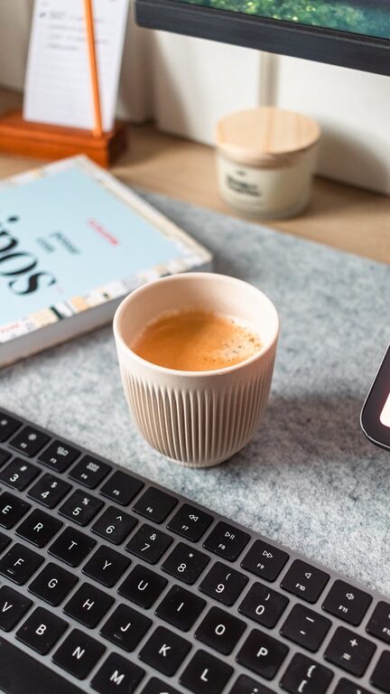 Tips for Creating a Relaxing Home Workspace to Boost Productivity and Comfort